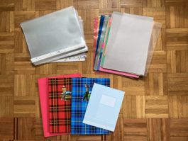 Lot de cahiers, pochettes, intercalaires