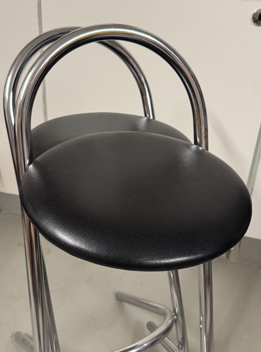 Hocker: Barhocker (2 Stück) – Gebraucht aus Benglen von gbenglen 1