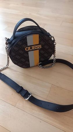 GUESS VIKKY Crossbody Bag