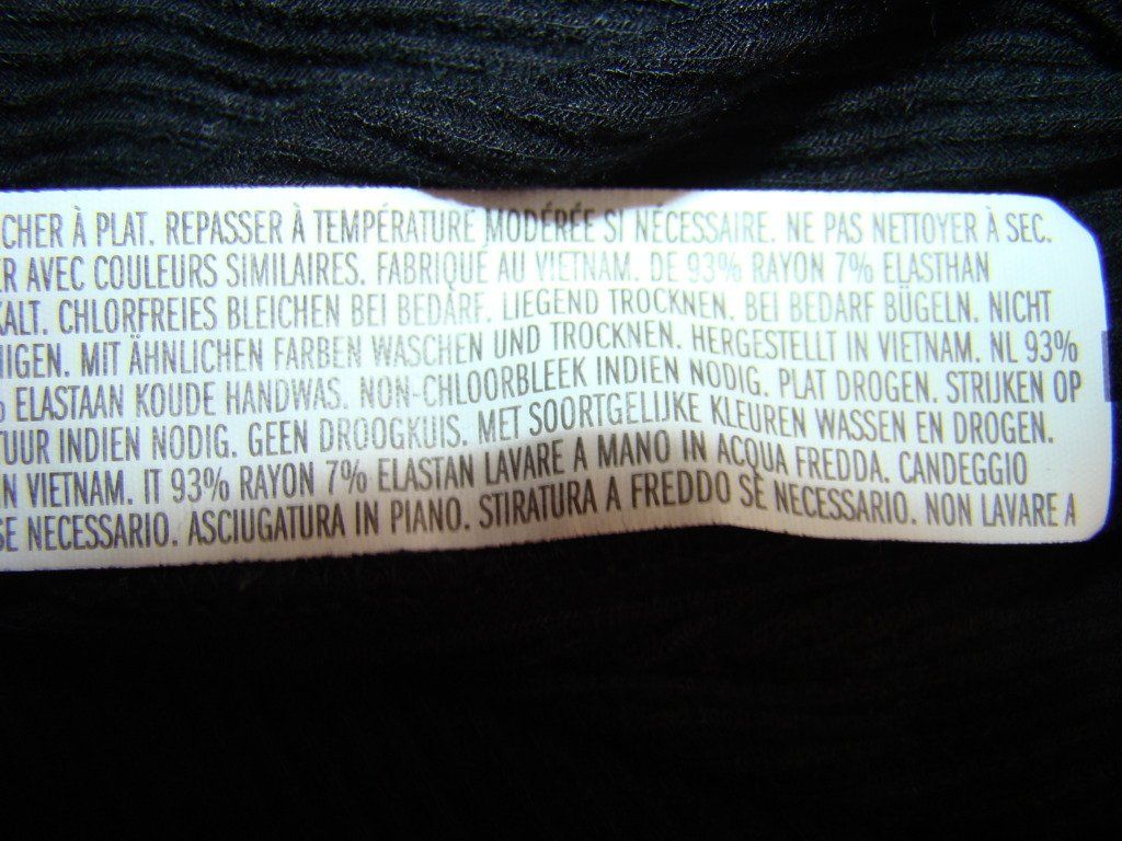 Vestiti: Forever21, robe pull noire – Nuovo (secondo la descrizione) da Lussery-Villars venduto da pousinete02 4