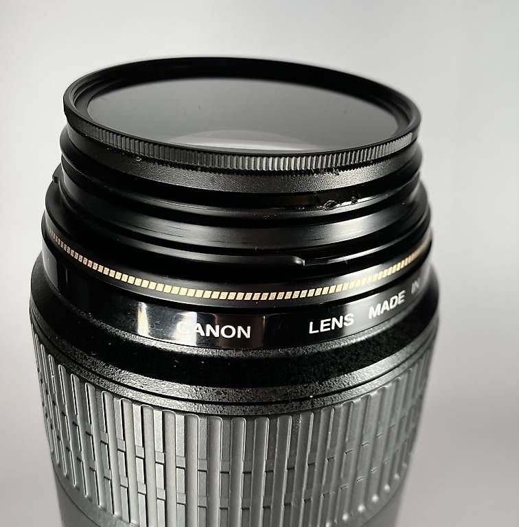 Objektive: Canon EF 100mm 2.8 Macro – Gebraucht aus Basel von Hitzi01