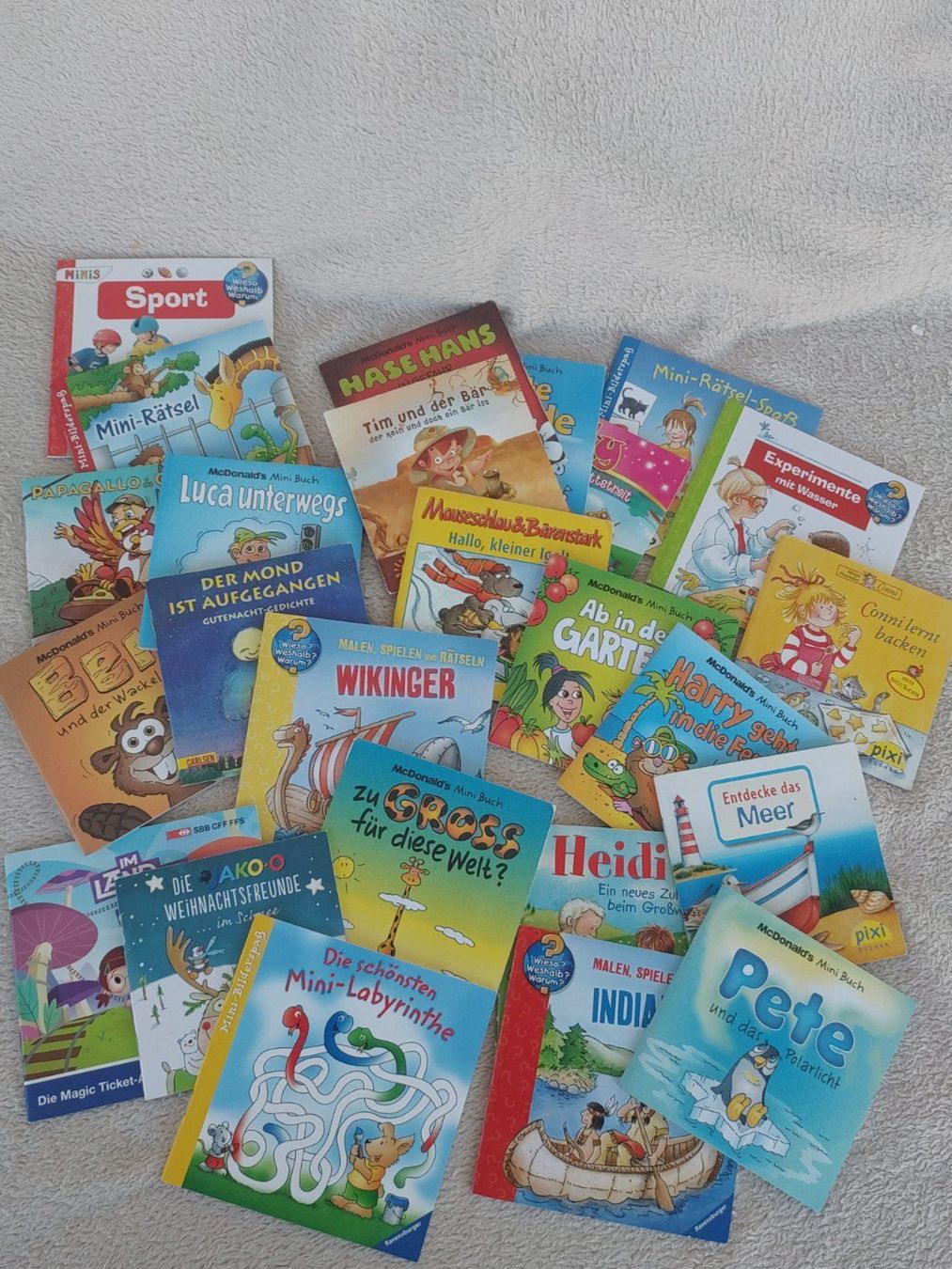 Livres: 24 Pixi Bücher – D'occasion à Strengelbach par Phorensic_30 1