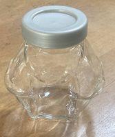Vorratsglas mit einem Schraubdeckel