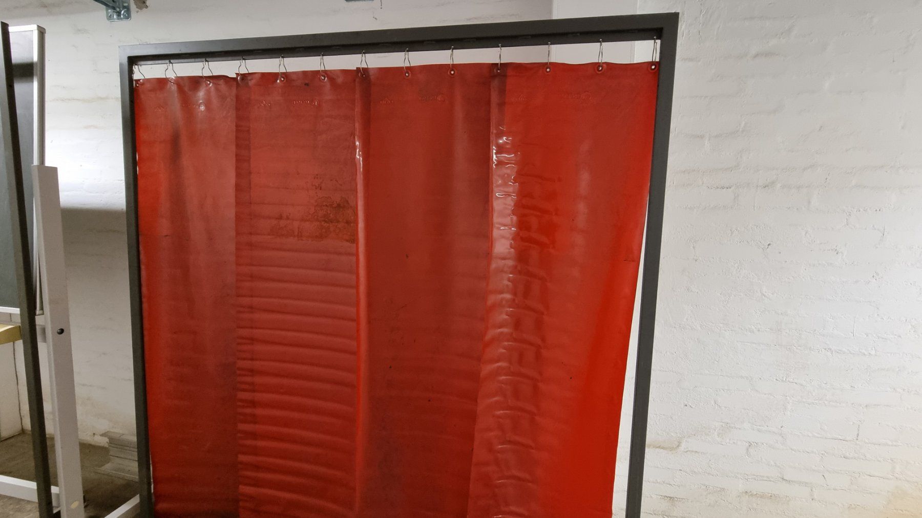 Paraventi: Schweiss-Schutzwand – Usato da Oberentfelden venduto da Myri13 1