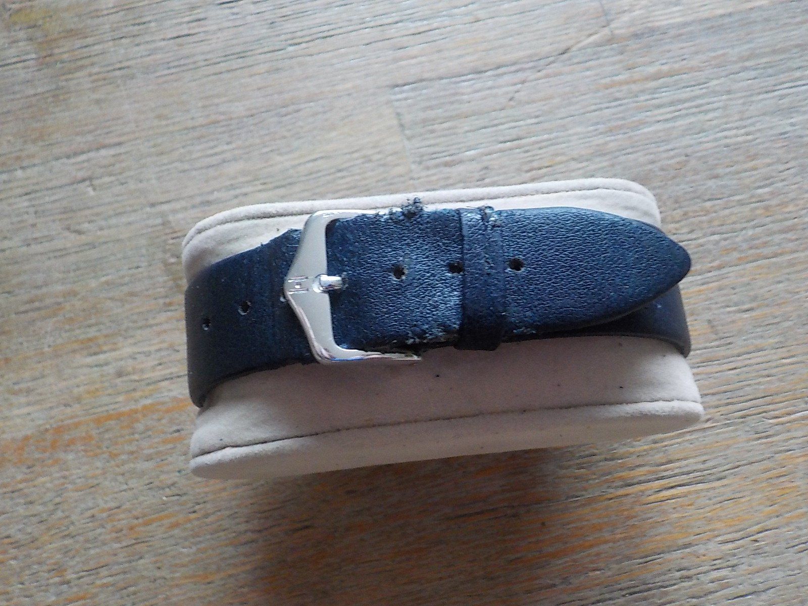 Orologi: Omax Quarzuhr mit , Edelstahl – Usato da Bülach venduto da Freieck 3