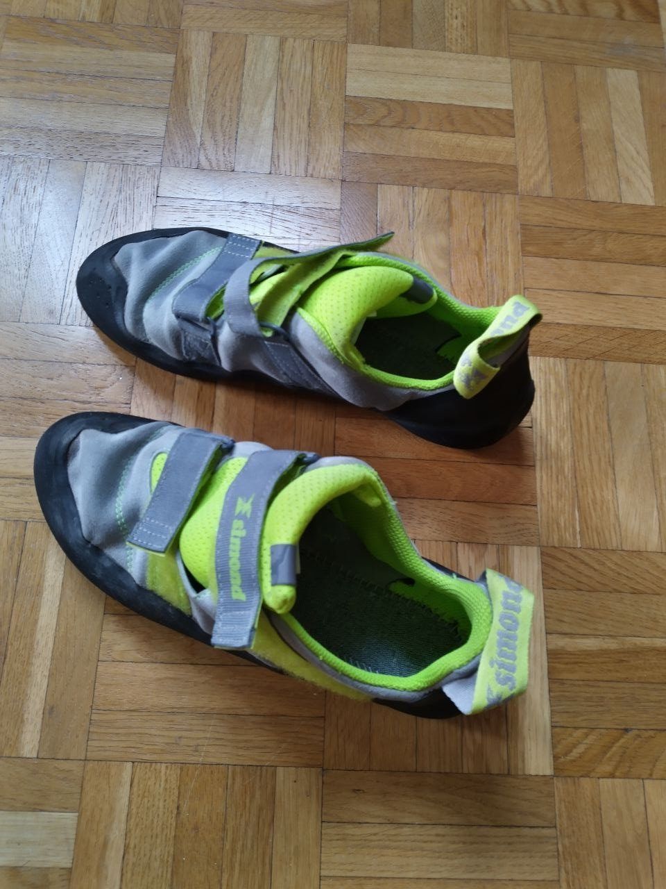 Herrenschuhe: Kletterschuhe Simond Grösse 43 – Gebraucht aus Viganello von ChrisP096