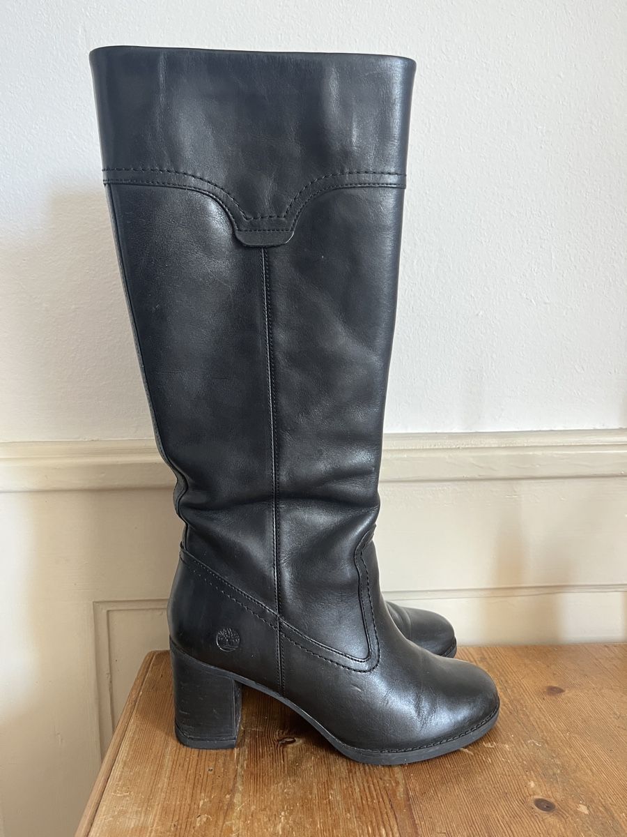 Timberland Scarpe da donna: Timberland Lederstiefel, Schwarz, Gr. 38.5 – Usato da Zürich venduto da Clara_Ma1
