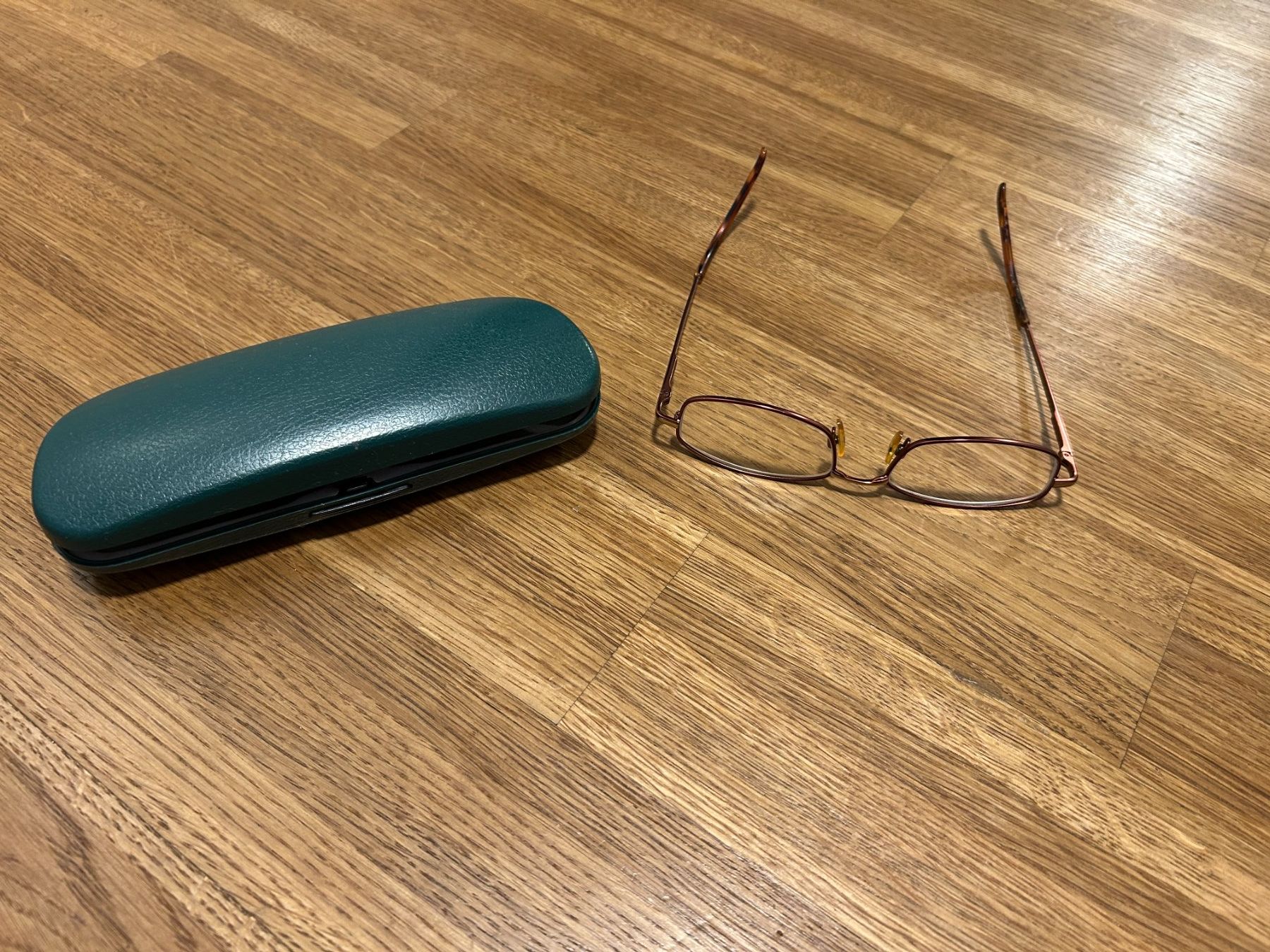 Brillen & Gläser: Schöne zeitlose Lesebrille – Gebraucht aus Küsnacht ZH von filo_fila8700 2