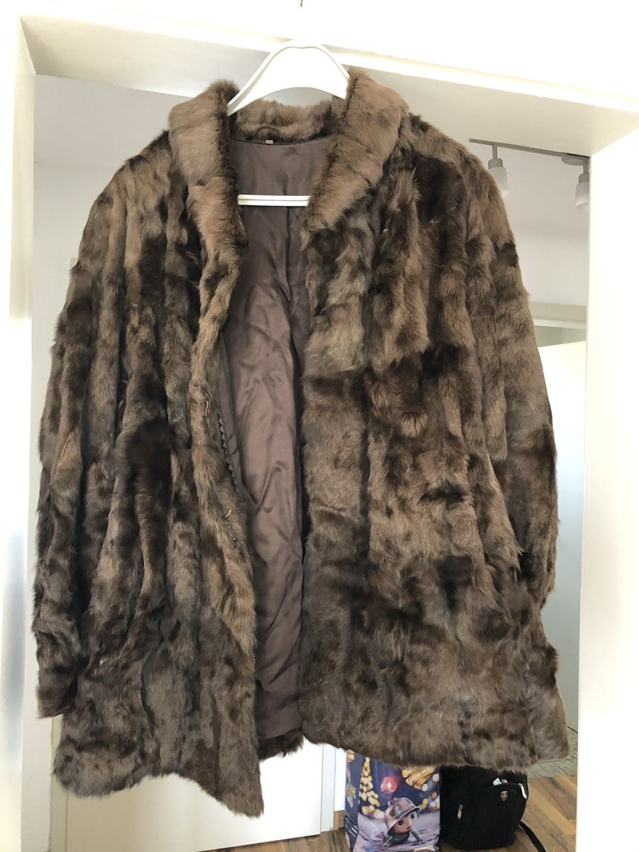 Jacken: Echte Pelzjacke – Gebraucht aus Weiningen ZH von and_6tm5