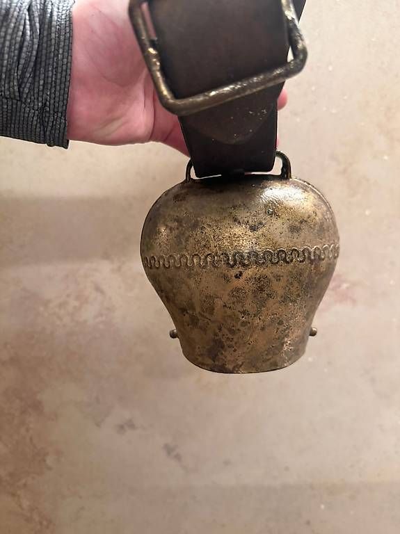 Campanacci mucche: Treicheln und Glocken – Usato da Ottenbach venduto da RaRo 2