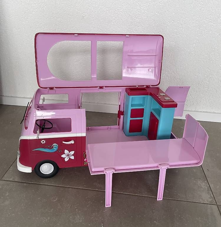 Spielzeuge: Camion poupée avec accessoires  – Gebraucht aus Cormondrèche von SwiSSID 1