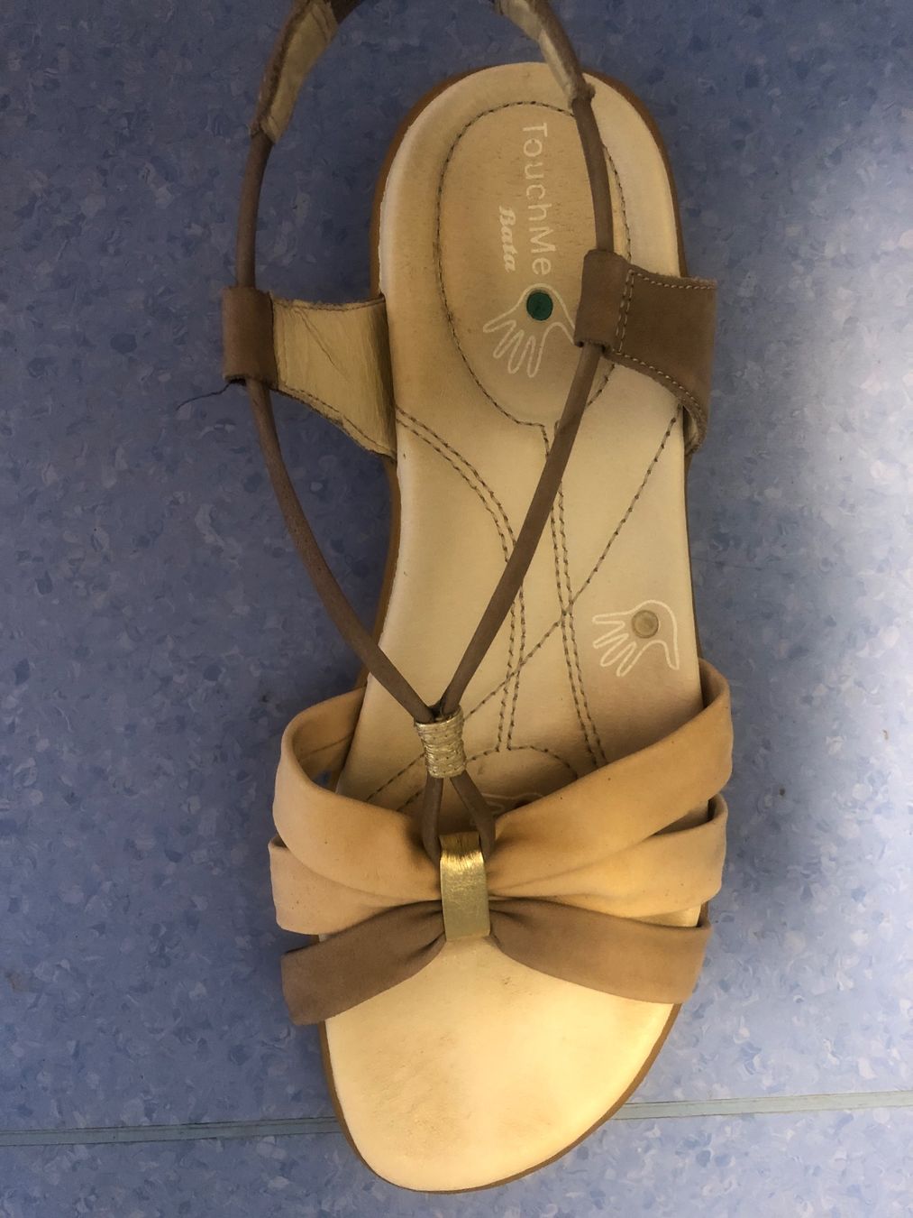 Scarpe da donna: Sandalen Touch Me Bata beige Creme Gold – Usato da Scuol venduto da Lotus2020 2