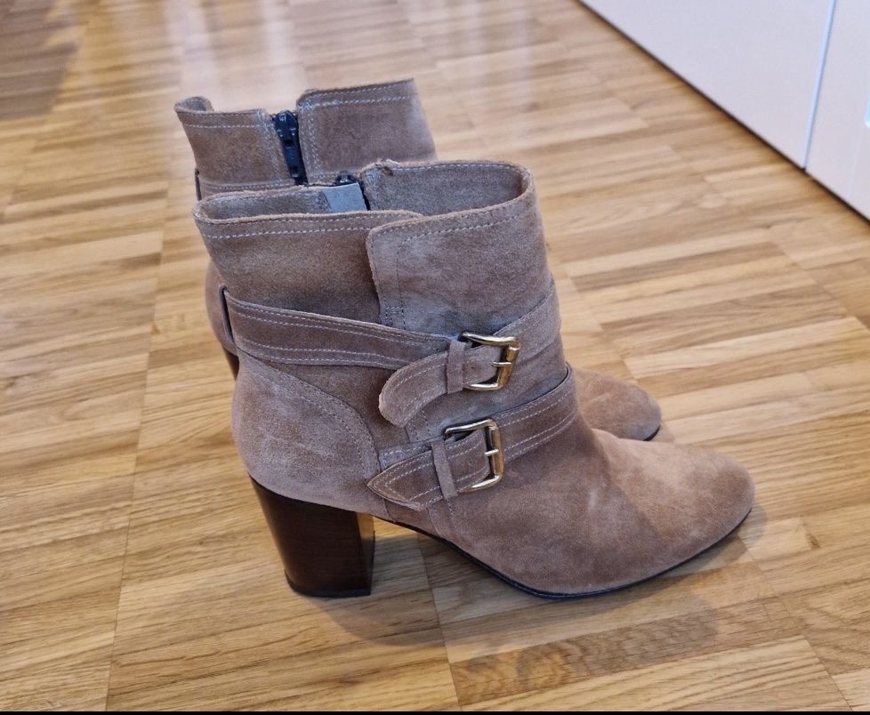 Scarpe da donna: Stiefel Wildleder Gr. 40 – Nuovo (secondo la descrizione) da Feuerthalen venduto da cel_ine13