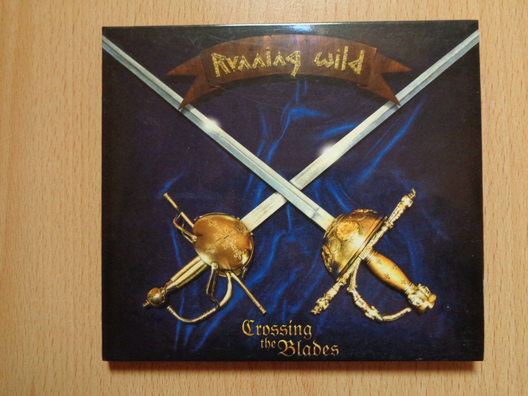 CD: RUNNING WILD - CROSSING THE BLADES – Usato da Weiningen ZH venduto da Princebebe