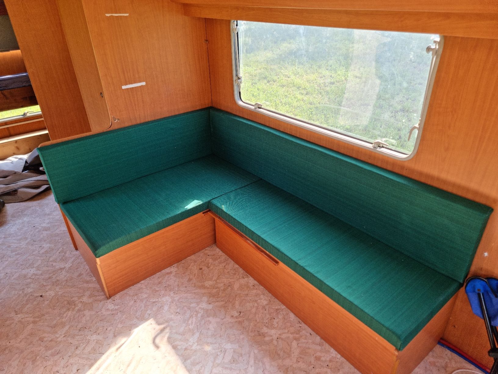 Cristal Veicoli da campeggio: Wohnwagen Cristall 550 – Usato da Bauma venduto da kusi-94 7