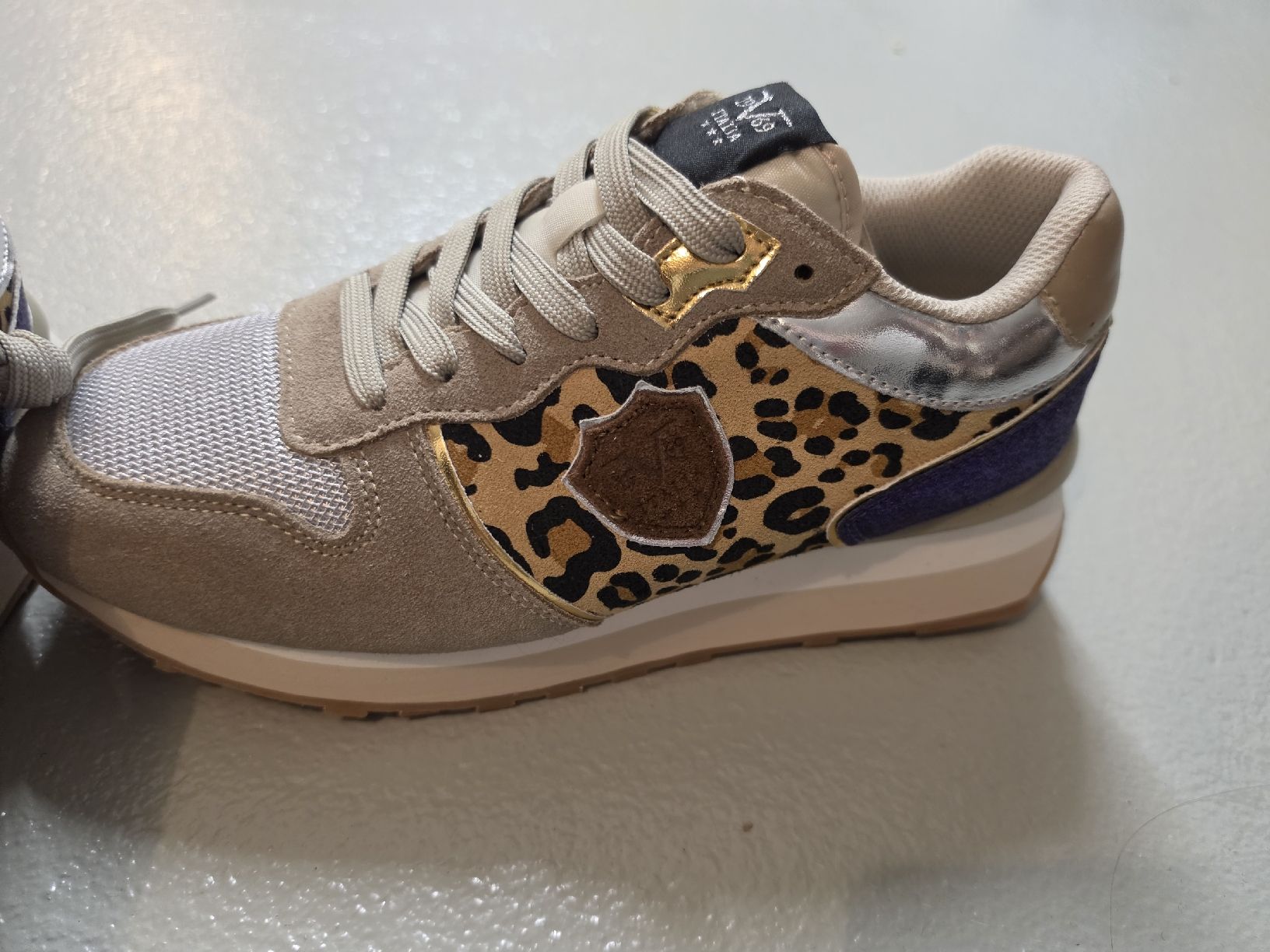 Chaussures femmes: Sneaker v1969 – Neuf (Voir description) à Kefikon TG par Livline 1