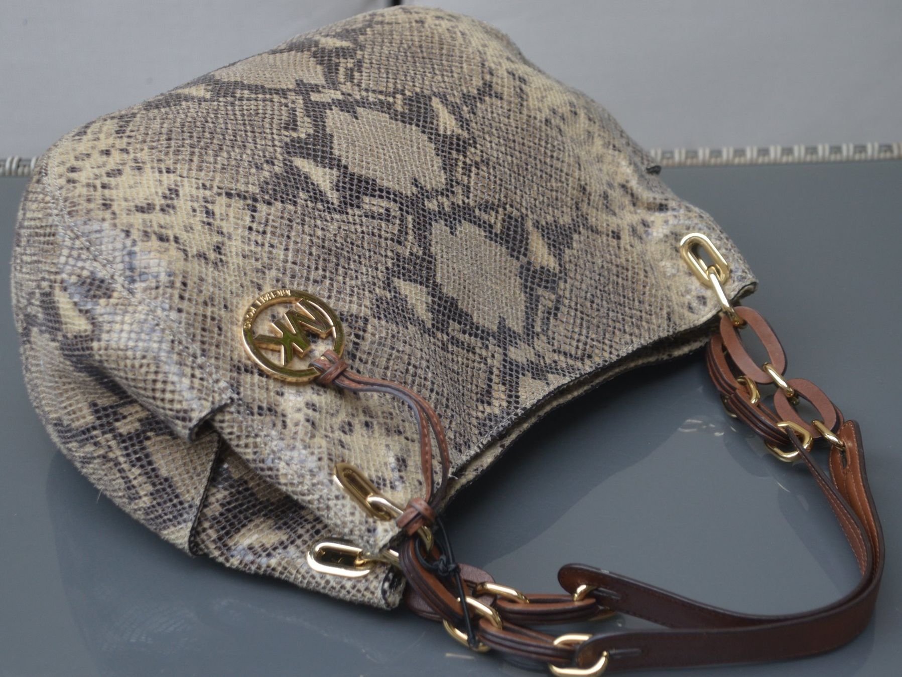 Michael Kors Borse da donna: Michael Kors Tasche /  sac – Usato da Collonges venduto da arashee 3