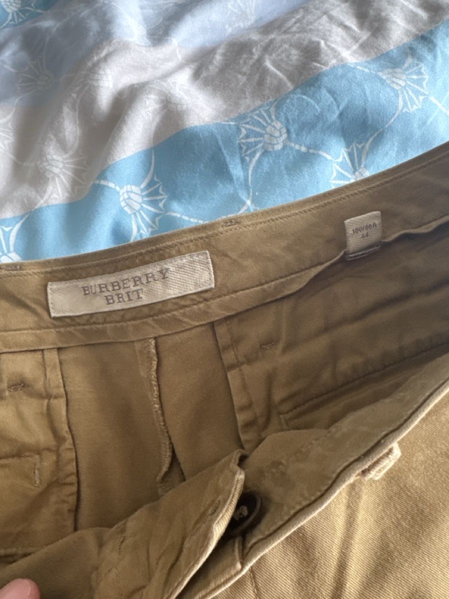 Burberry Pantaloni: Burberry  – Usato da Menzingen venduto da Dali2504 1