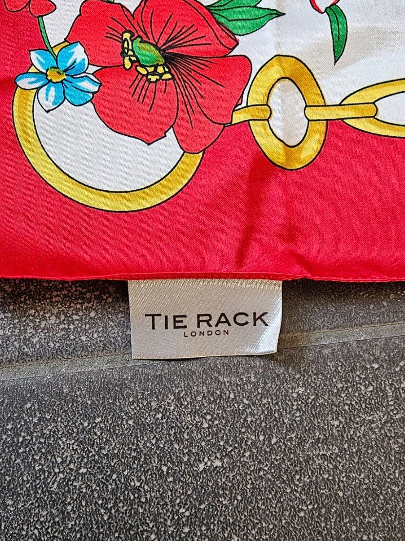 Foulard & Sciarpe: Halstuch von TIE Rack – Nuovo (secondo la descrizione) da Lenk im Simmental venduto da oli66661 1