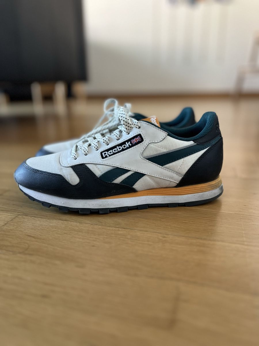 Reebok Scarpe da uomo: Reebok Classic Leather  – Usato da Luzern venduto da rei_vjr8 2