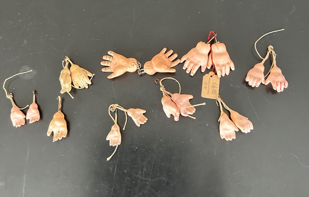 10x Bewegliche Puppenhände - Kunststoff-Hände In Hautfarbe Für Puppenbastler