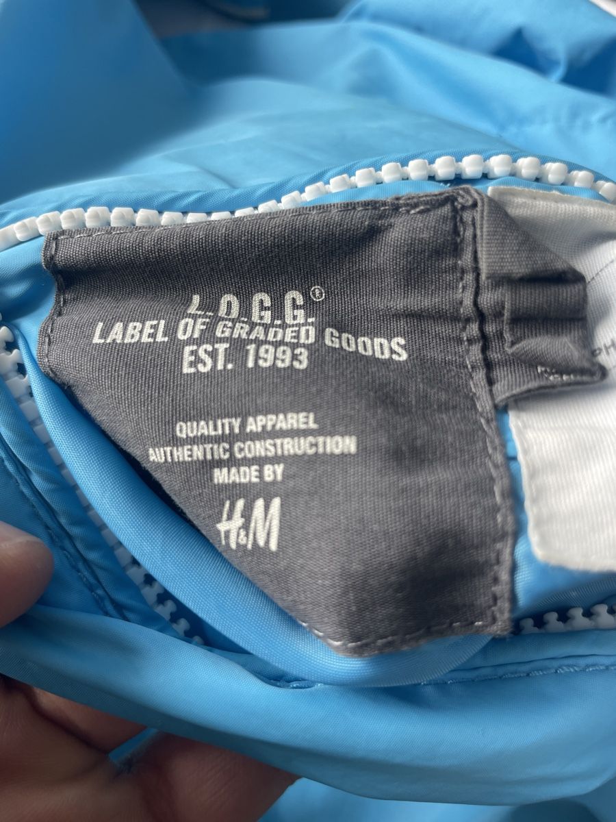 H&M Jacken: Jacke Männer H&M doppelseitig Grösse M – Gebraucht aus stüsslingen von Aless14 4