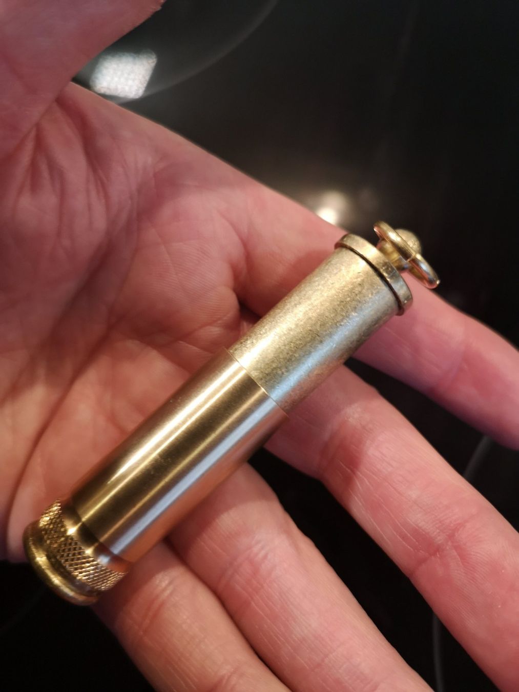 Accendini: Retro Messing Feuerzeug, Schieber – Nuovo e nell'imballaggio originale da Herzogenbuchsee venduto da Melissa110