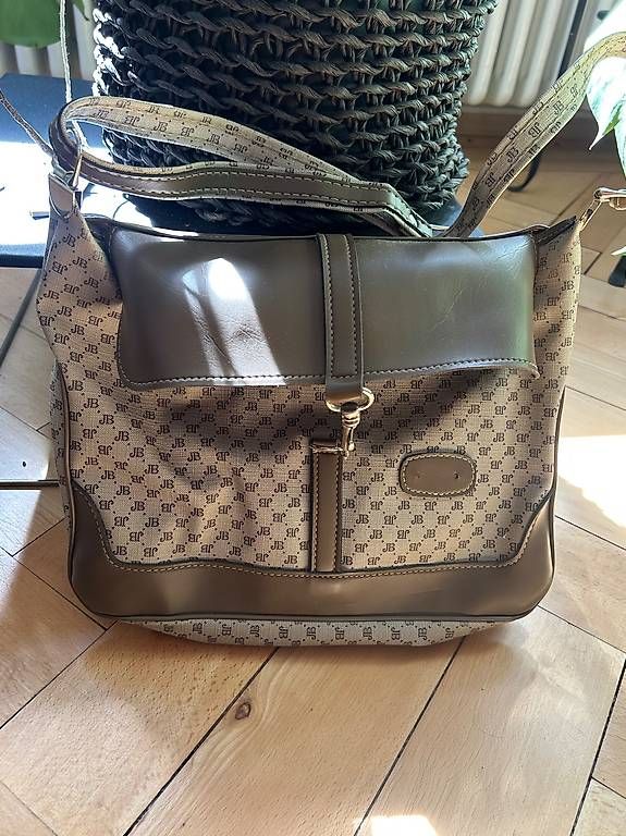 Borse: Schöne Tasche – Usato da Bern venduto da michellemias