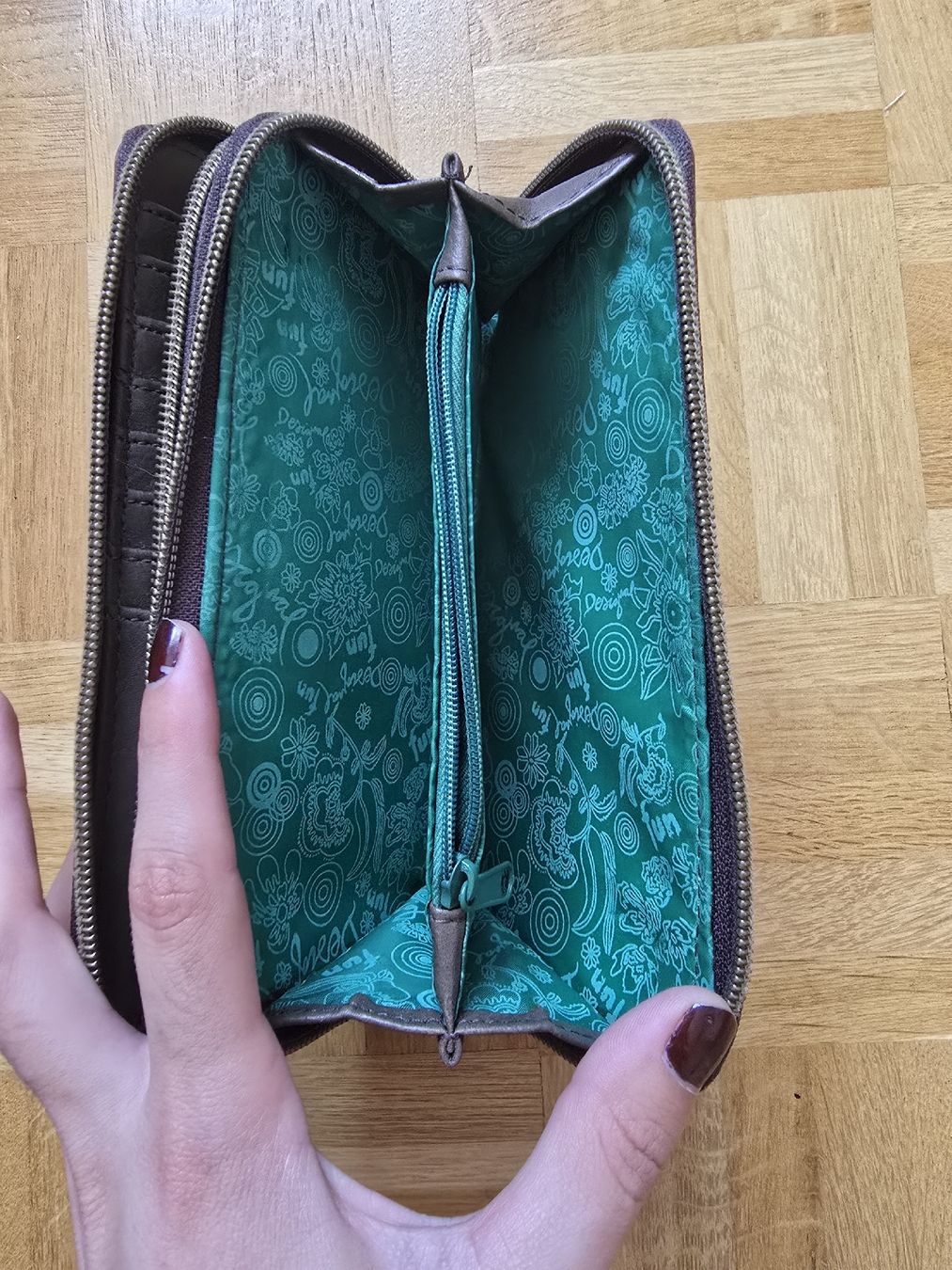 Desigual Portemonnaie: Desigual Portemonnaie – Gebraucht aus Belp von sar_r7ls 3