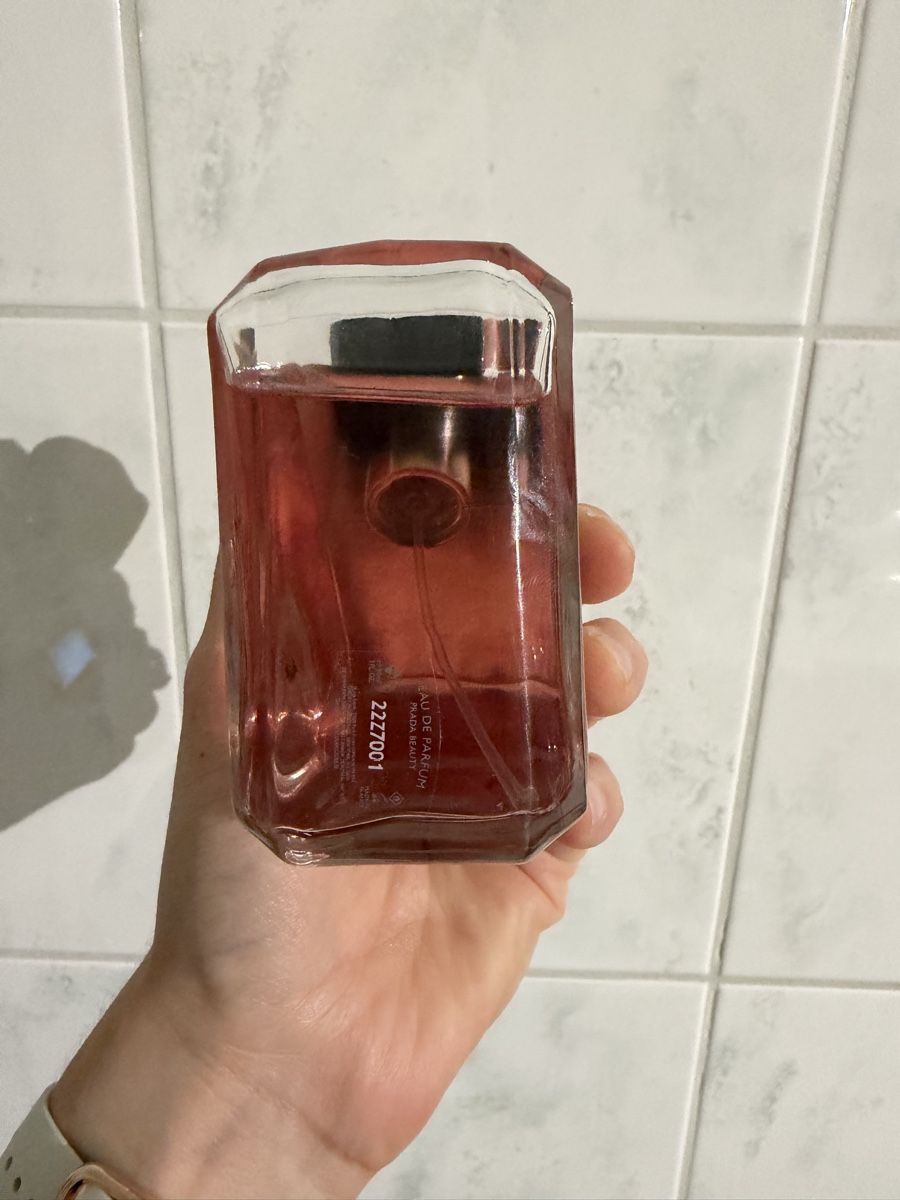 Prada Profumi & Eau de Toilette: Prada paradoxe 90ml (fast voll) – Nuovo (secondo la descrizione) da Rümlang venduto da hal_mr29 1