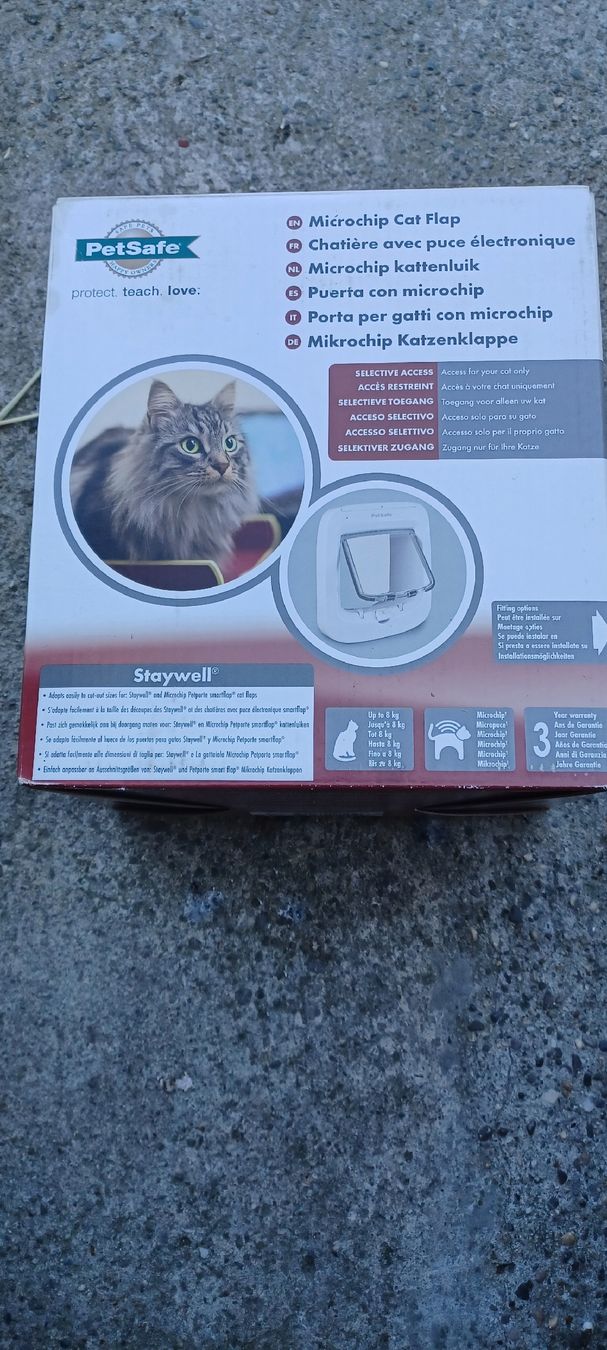 Gattaiole: Katzenklappe  – Nuovo (secondo la descrizione) da Lommis venduto da DeutzD13006 1