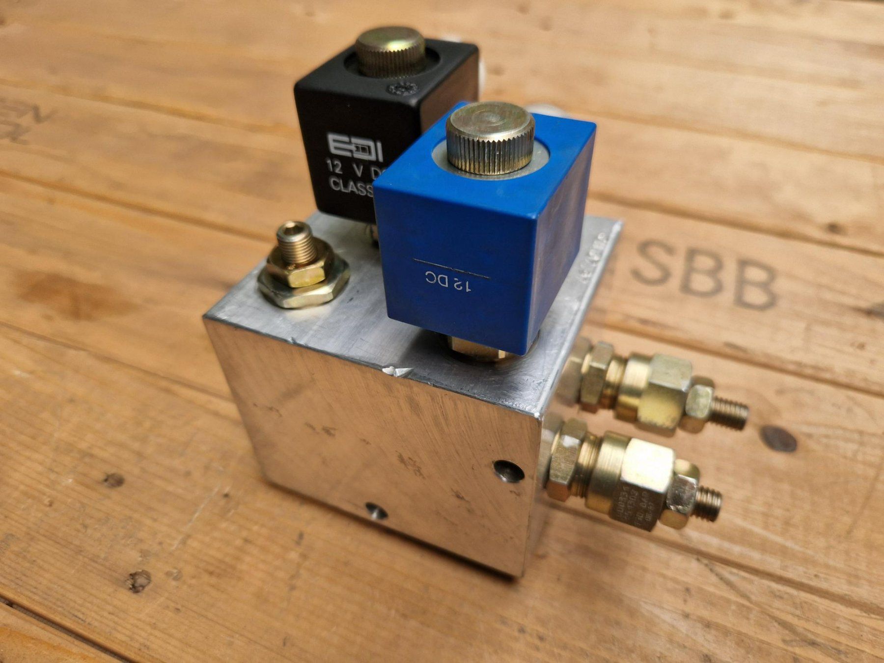 Autoribaltabili: Hydr. Kipperventil Elektromagnetisch, Kipper, Traktor – Nuovo (secondo la descrizione) da Dürnten venduto da Bachtel84 1