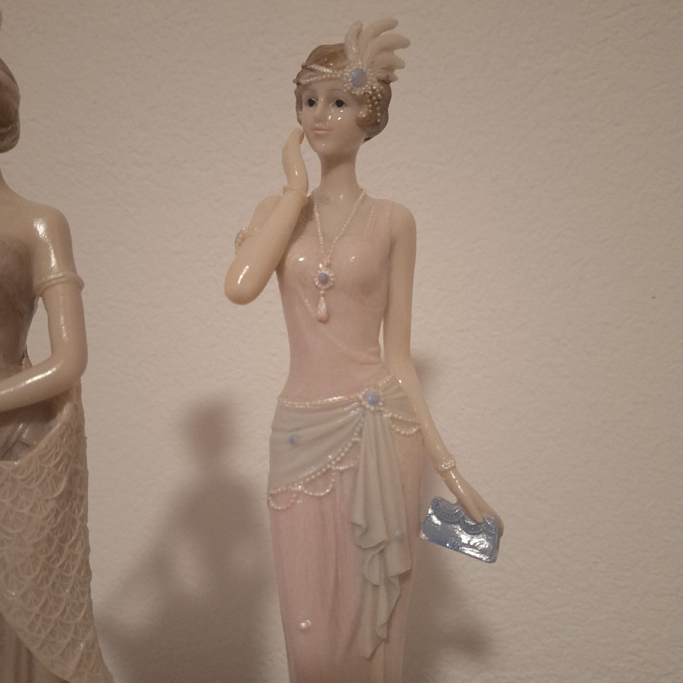Figuren: 2 elegante Damen Figuren – Gebraucht aus Winterthur von Goldpipau 8