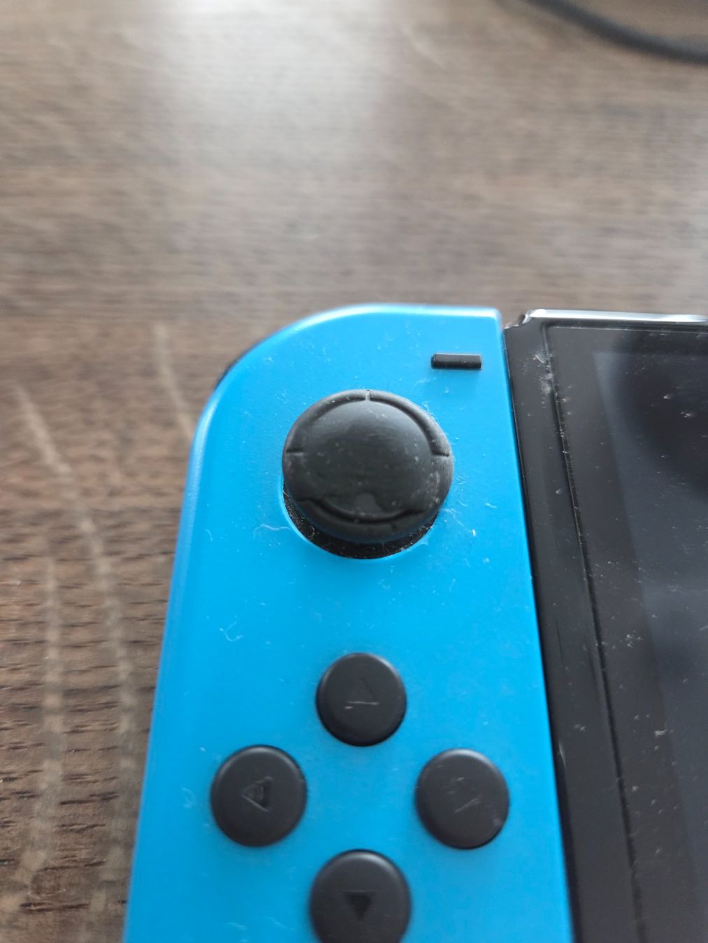 Nintendo Console: Nintendo Switch 1 mit Zubehör – Usato da Opfikon venduto da Doronadan 4
