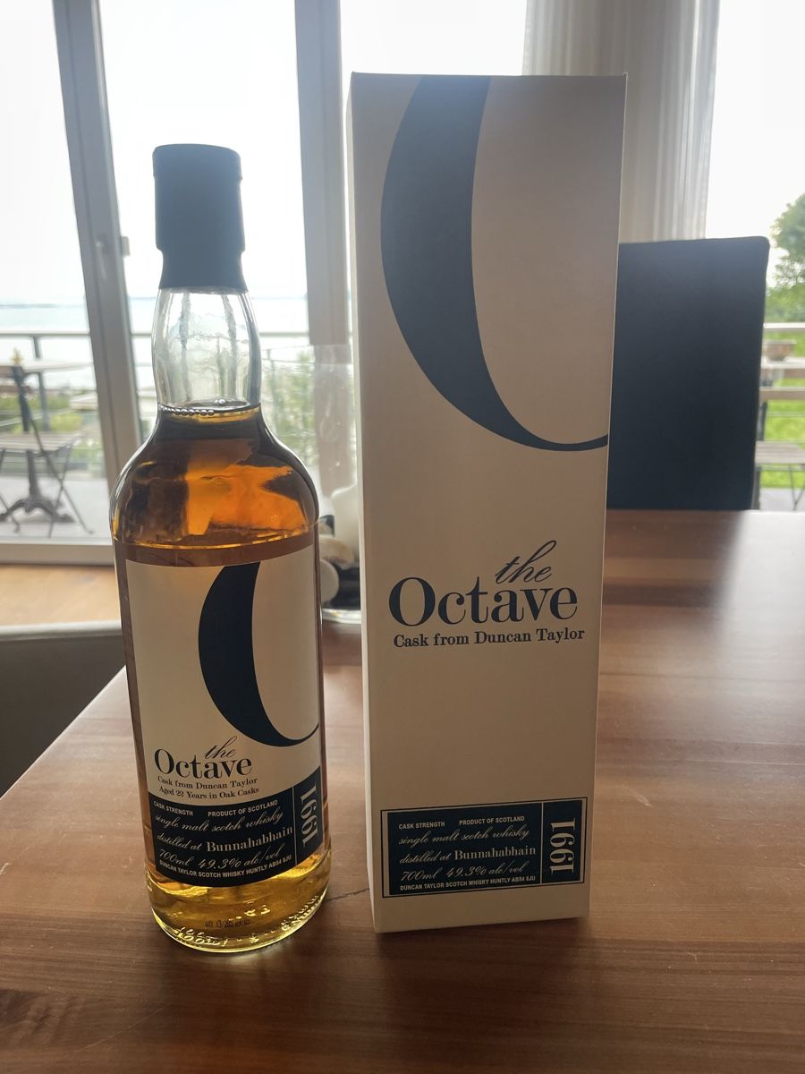 Bevande alcoliche: Oktave single malt scotch whisky – Nuovo e nell'imballaggio originale da Rorschacherberg venduto da chetan01