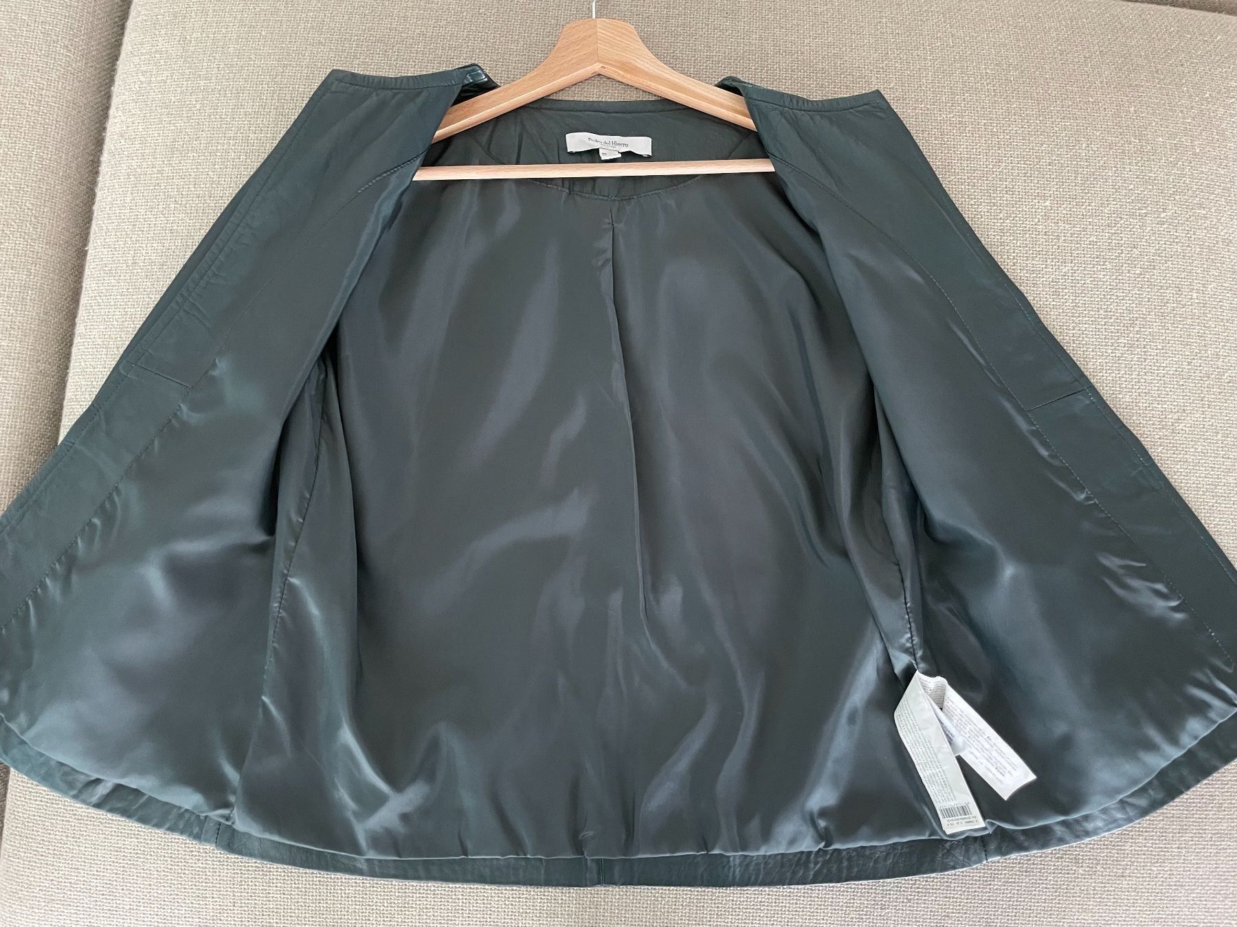 Jacken: Veste en cuir Pedro del Hierro – Gebraucht aus Morges von Igp10 4