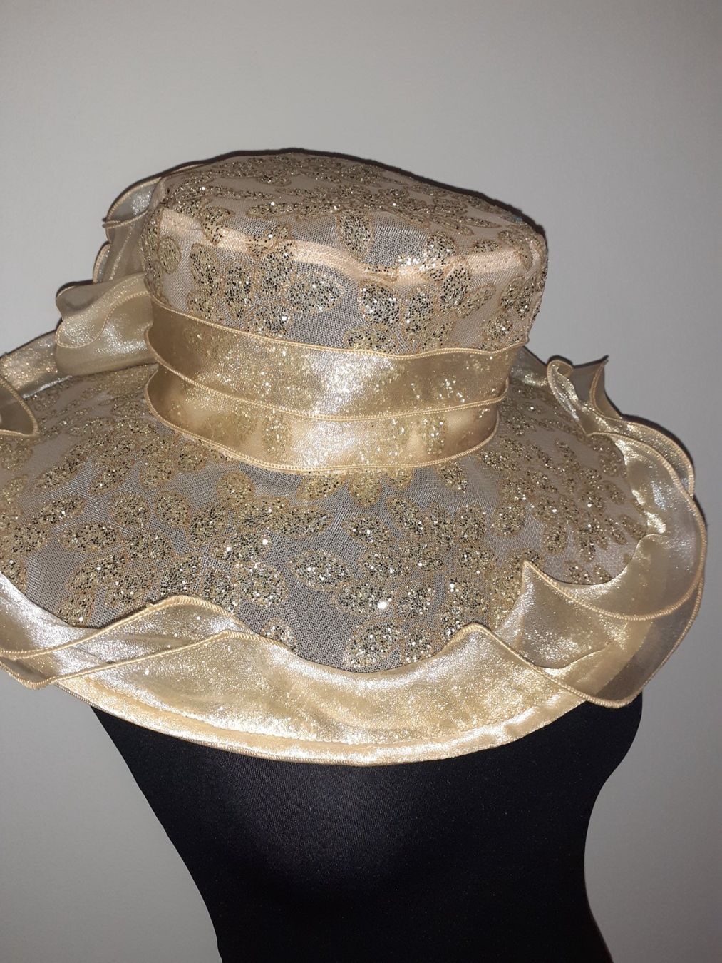 Copricapi, berretti & cappellini: Cappello da cerimonia – Nuovo (secondo la descrizione) da Morbio Inferiore venduto da vin_fdj2 2