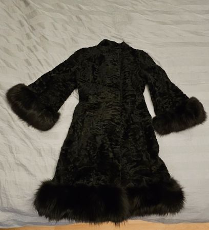 Echter Persianer Pelzmantel mit Fuchsbesatz Schwarz Vintage