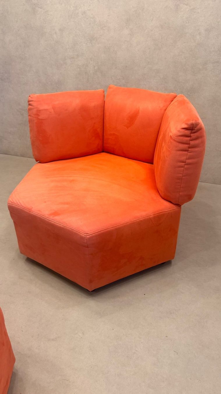 Poltrone: 6-eckiger Design-Sessel in Hexagon-Form mit Hocker – Usato da Rickenbach ZH venduto da Der-Insider 4
