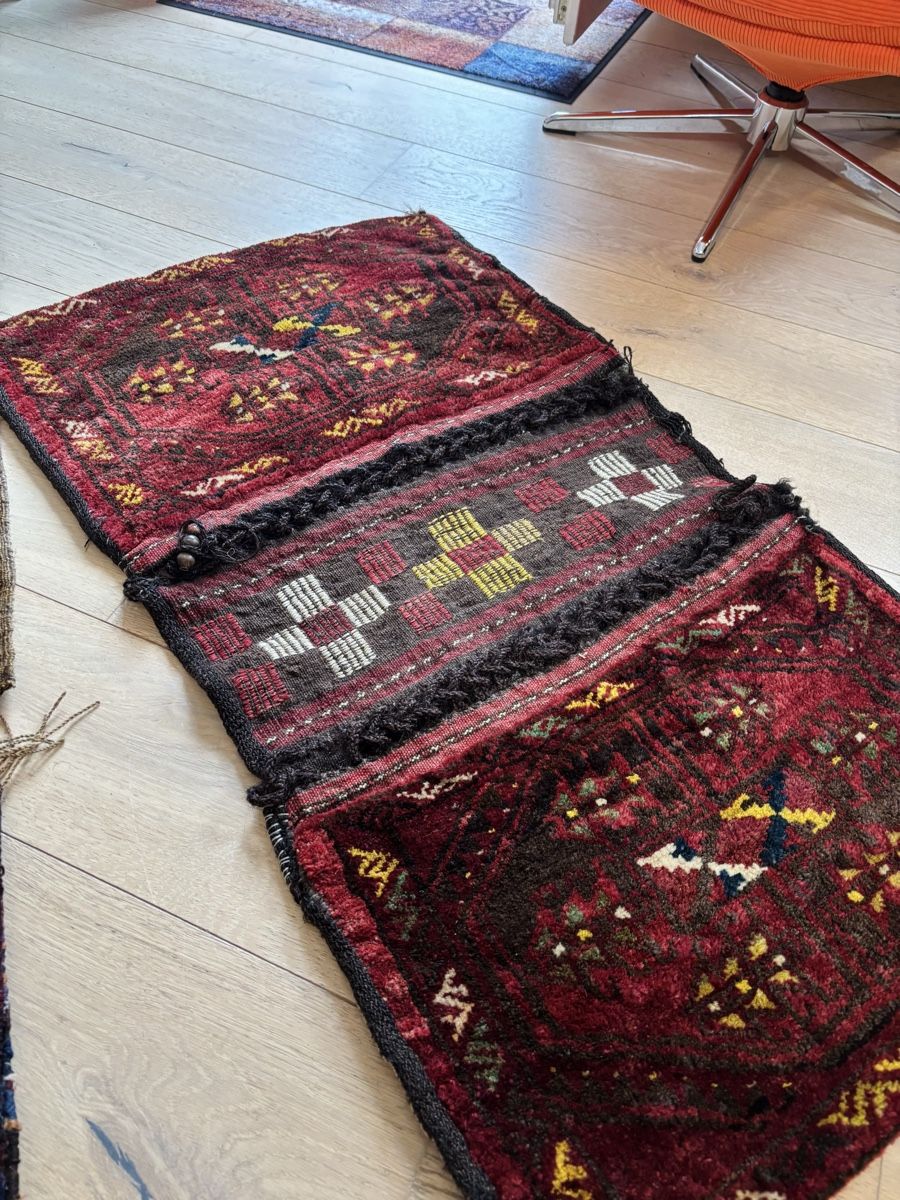 Teppiche: Antike Orient Teppiche - Kelim - Sammlung - Kameltasche – Gebraucht aus Winterthur von JAKU.SPACE 3