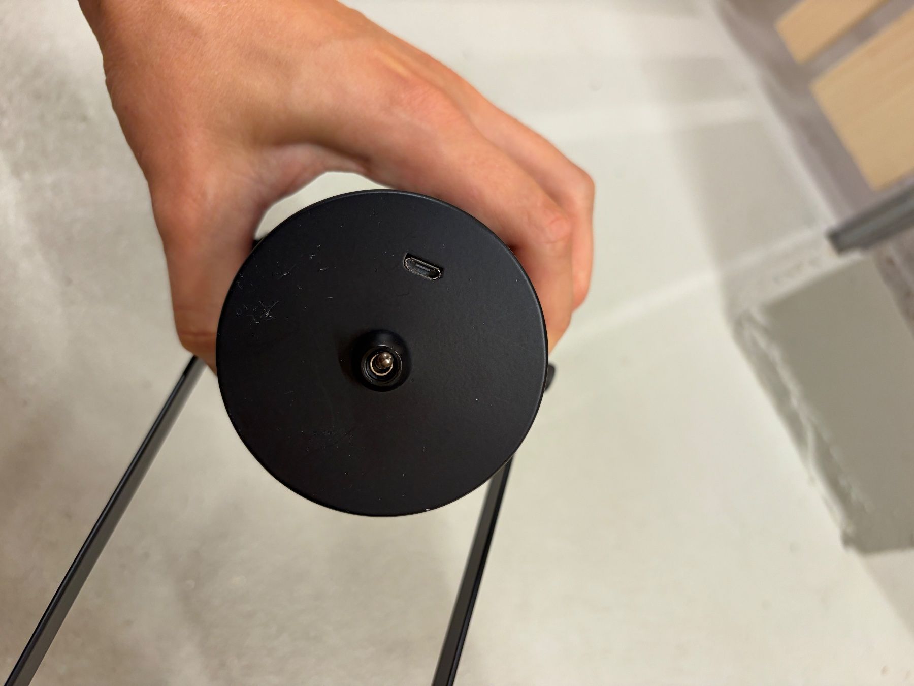 Zara Lampen: ZARA HOME USB LED Lampe in schwarz – Neu (gemäss Beschreibung) aus Zürich von Mivaro1 1