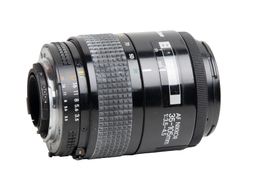 Nikon AF Nikkor 35-105mm f/3.5-4.5 Objektiv