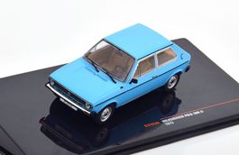 VW Polo I Phase I 1975-1979 hellblau / schwarz  1:43 von IXO
