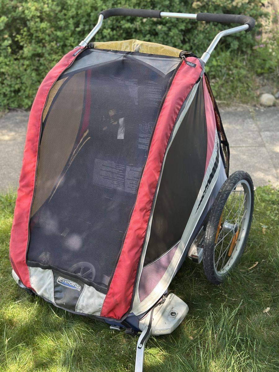 Remorques: Chariot CX 2 Kinderanhänger. – D'occasion à Münsingen par suxli 3