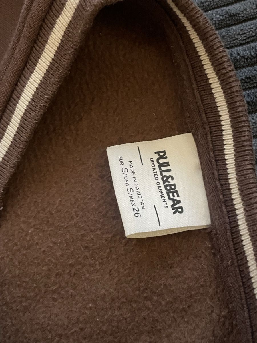 Pull&Bear Pulls & Sweat-shirts: Pullover – D'occasion à Ostermundigen par loenuuu 2