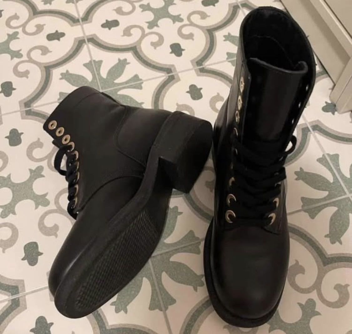 Chaussures femmes: Bottines Sandro noires en cuir, taille 37 – Neuf avec emballage d'origine à Chavannes-Renens par Meilina.R17 4