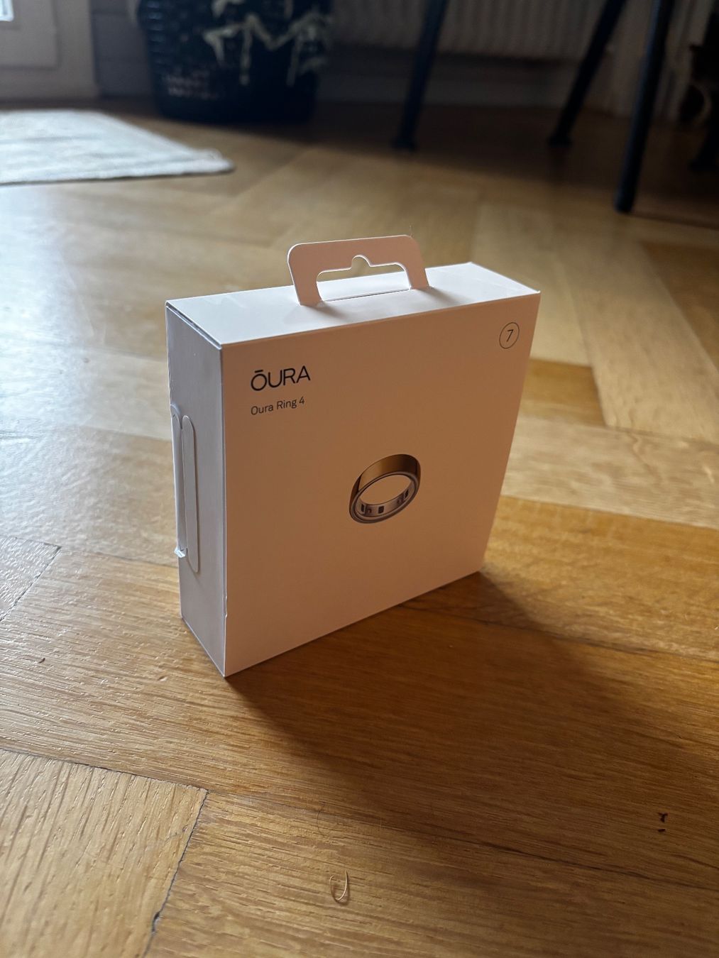 Anelli: Oura Ring 4 Gold Grösse 7 – Nuovo e nell'imballaggio originale da Bern venduto da lmnlanemnoreen