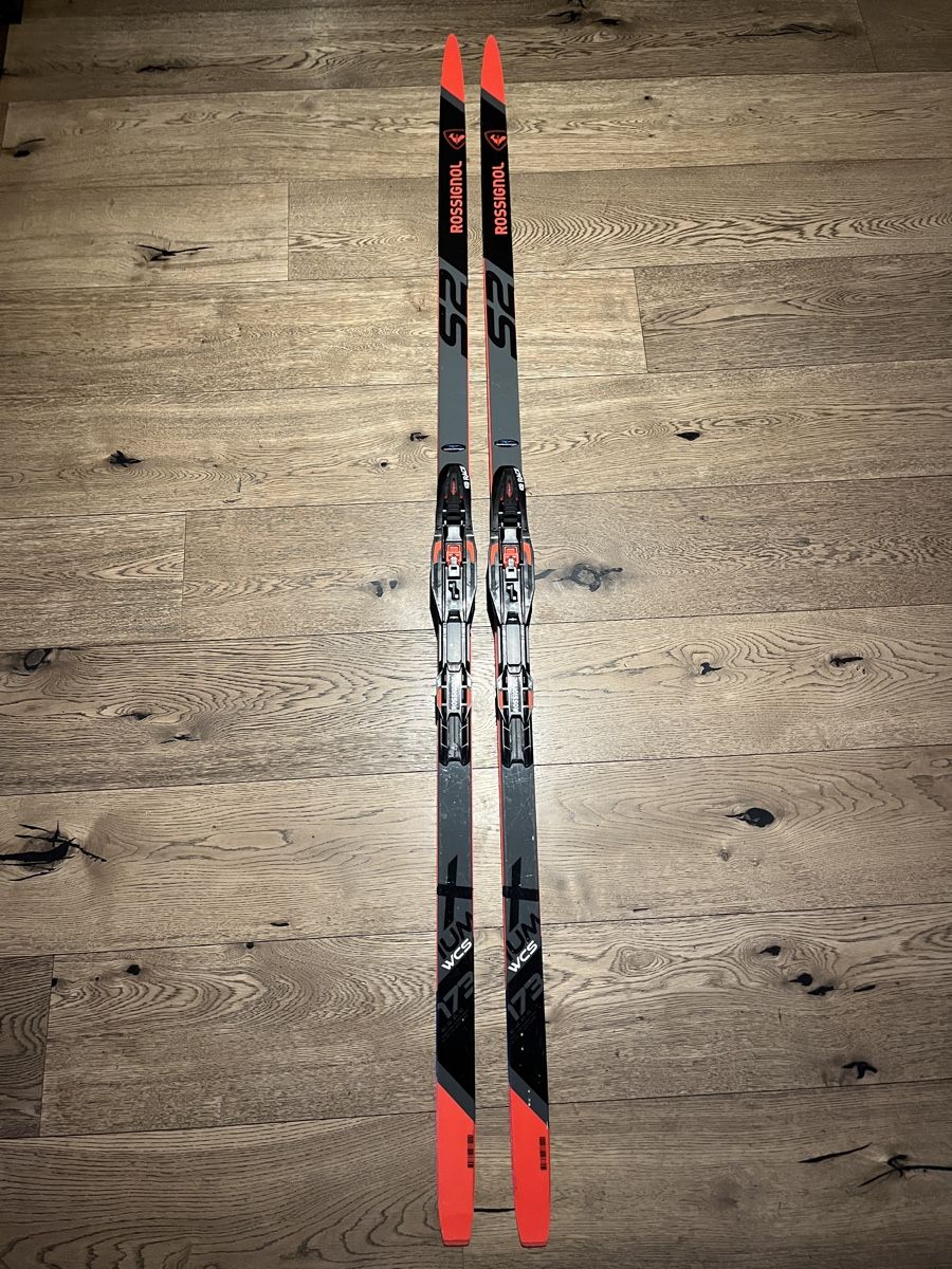 Rossignol Sci: Rossignol x-ium Skating premium Ski junior – Usato da Lenk im Simmental venduto da snowhow81