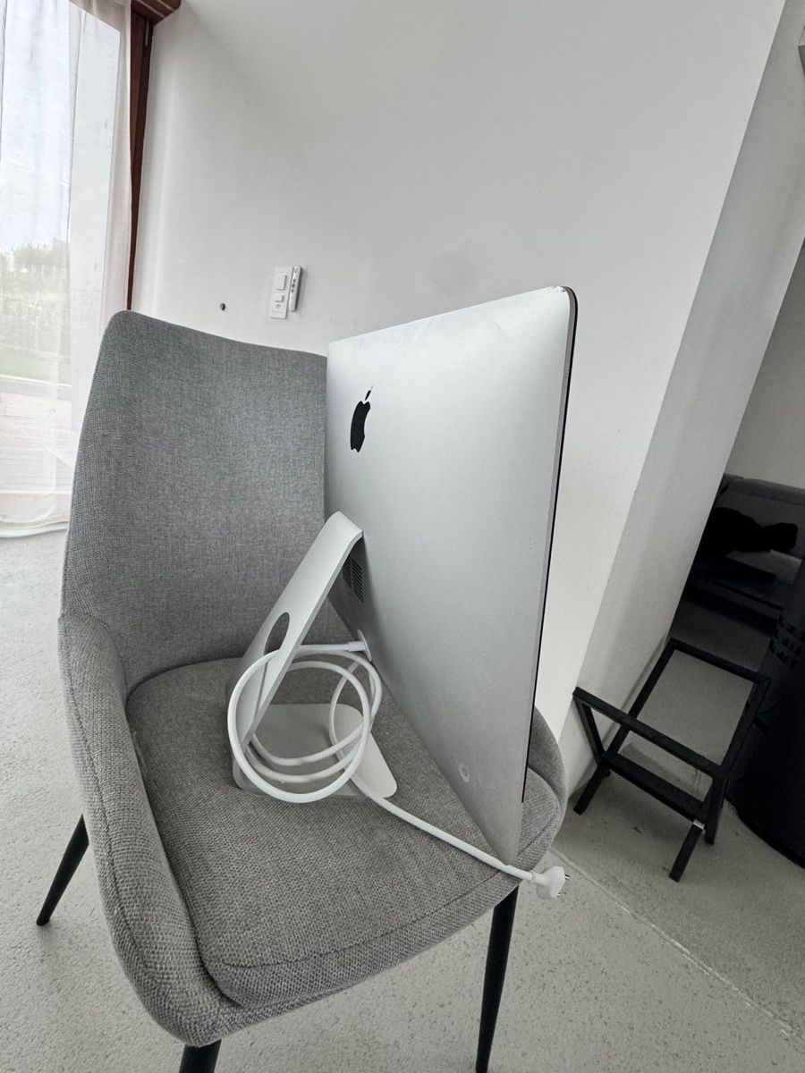 Apple PC: Apple I-MAC 21,5 – Usato da Bulle venduto da Marjory 1