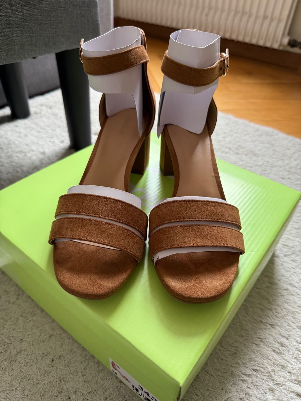 Graceland Scarpe da donna: Damen Sandalette Graceland Größe 39 – Usato da Luzern venduto da sarahxtwilight 1
